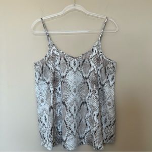 Apt 9 tank top - size M